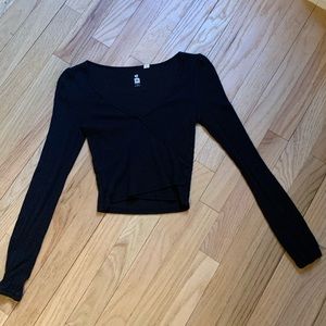 Pacsun Black V-Neck Cropped Long Sleeve XS